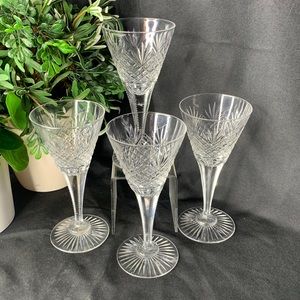 Set of 4 stunning vintage / antique 4oz sherry glasses